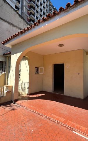 Casa à venda com 271m², 5 quartos e 1 vagaVaranda