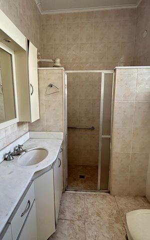 Casa à venda com 271m², 5 quartos e 1 vagaBanheiro da Suíte 2