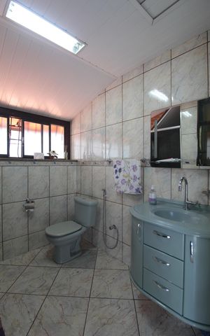 Casa à venda com 360m², 5 quartos e 2 vagasBanheiro Social 1