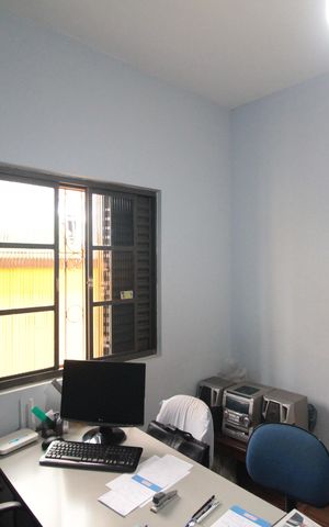 Casa à venda com 360m², 5 quartos e 2 vagasQuarto 4