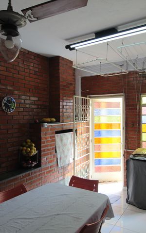 Casa à venda com 360m², 5 quartos e 2 vagasCopa e Área de Serviço