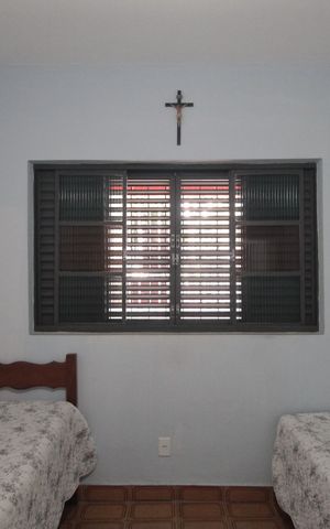 Casa à venda com 360m², 5 quartos e 2 vagasQuarto 3