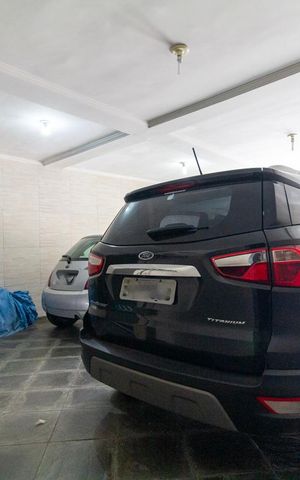 Casa à venda com 143m², 3 quartos e 3 vagas Casa à venda com 143m², 3 quartos e 3 vagasGaragem