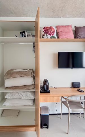 Studio à venda com 25m², 1 quarto e sem vaga Studio à venda com 25m², 1 quarto e sem vagaStudio - Armários
