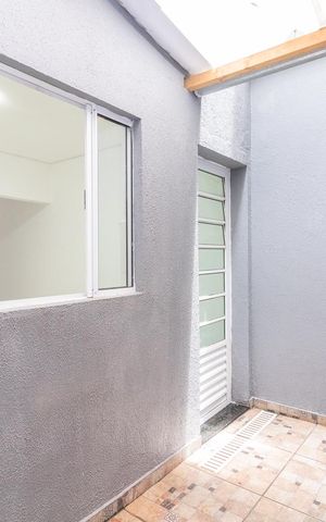 Casa à venda com 85m², 2 quartos e 1 vagaÁrea de Serviço