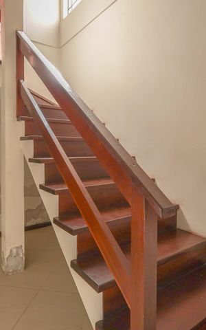 Casa à venda com 140m², 3 quartos e 2 vagasSala