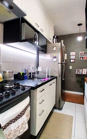 Apartamento à venda com 49m², 2 quartos e 1 vaga Apartamento à venda com 49m², 2 quartos e 1 vagaCozinha