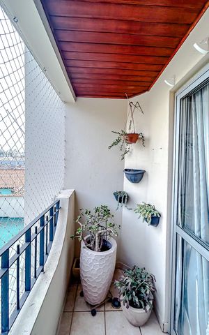 Apartamento à venda com 64m², 2 quartos e 1 vagaVaranda