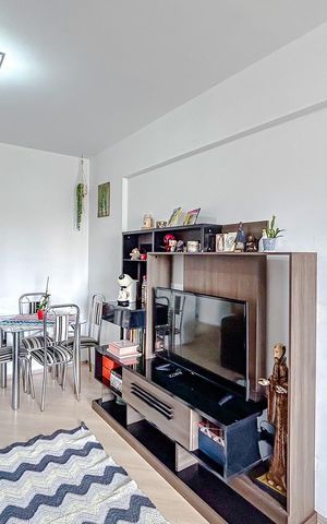 Apartamento à venda com 64m², 2 quartos e 1 vagaSala