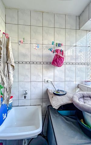 Apartamento à venda com 64m², 2 quartos e 1 vagaÁrea de Serviço
