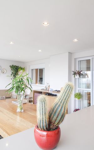 Apartamento à venda com 133m², 2 quartos e 2 vagas Apartamento à venda com 133m², 2 quartos e 2 vagasVaranda