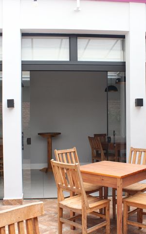 Casa para alugar com 281m², 3 quartos e 5 vagasJardim De Inverno