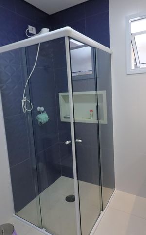 Casa à venda com 230m², 4 quartos e 2 vagasBanheiro 3