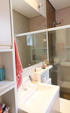 Casa à venda com 230m², 4 quartos e 2 vagasBanheiro da Suíte 2