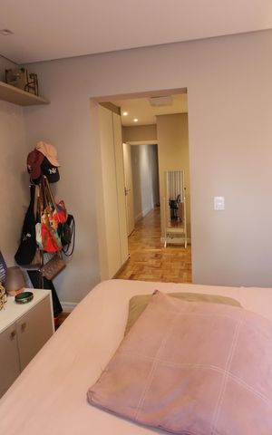 Casa à venda com 230m², 4 quartos e 2 vagasSuíte 1