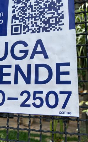 Casa à venda com 300m², 4 quartos e 2 vagas