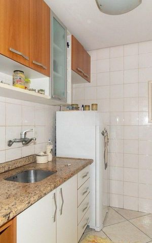 Apartamento para alugar com 84m², 2 quartos e 1 vagaCozinha 