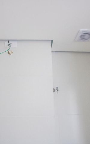 Apartamento à venda com 40m², 2 quartos e sem vaga Apartamento à venda com 40m², 2 quartos e sem vagaBanheiro