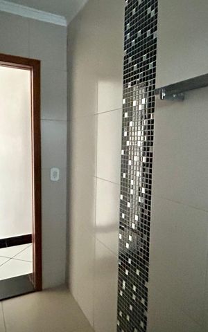 Casa à venda com 168m², 2 quartos e 2 vagas Casa à venda com 168m², 2 quartos e 2 vagasBanheiro 1