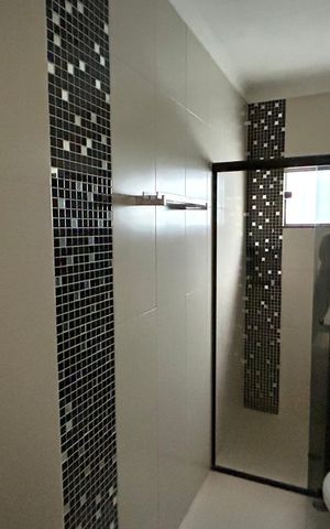 Casa à venda com 168m², 2 quartos e 2 vagas Casa à venda com 168m², 2 quartos e 2 vagasBanheiro 1