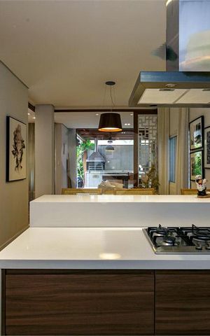 Casa à venda com 474m², 4 quartos e 6 vagas