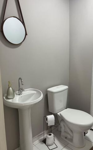 Apartamento para alugar com 61m², 2 quartos e 1 vaga Apartamento para alugar com 61m², 2 quartos e 1 vagaLavabo