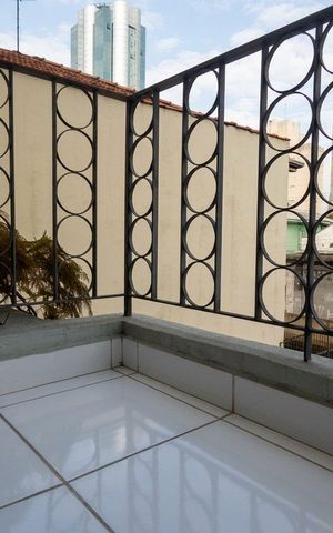 Apartamento à venda com 36m², 1 quarto e 1 vaga Apartamento à venda com 36m², 1 quarto e 1 vagaVaranda