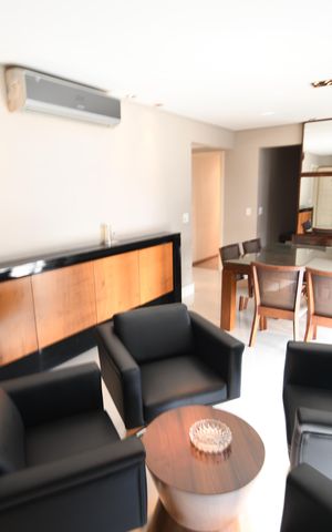 Apartamento para alugar com 104m², 2 quartos e 2 vagasSala