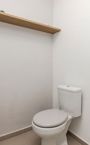 Apartamento para alugar com 34m², 2 quartos e sem vaga Apartamento para alugar com 34m², 2 quartos e sem vagaBanheiro Social