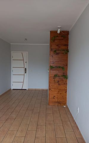 Apartamento à venda com 75m², 3 quartos e 1 vaga Apartamento à venda com 75m², 3 quartos e 1 vagaSala