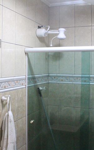 Casa à venda com 117m², 2 quartos e 1 vagaBanheiro 2
