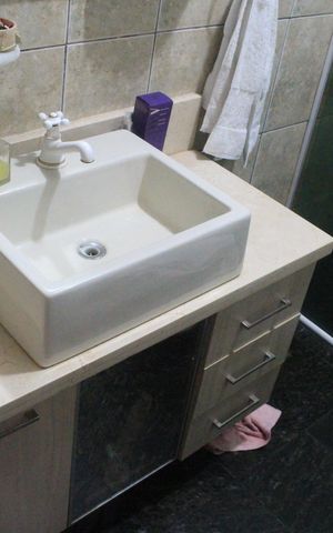 Casa à venda com 117m², 2 quartos e 1 vagaBanheiro 2