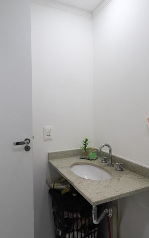 Apartamento para alugar com 70m², 2 quartos e 1 vagaBanheiro Social