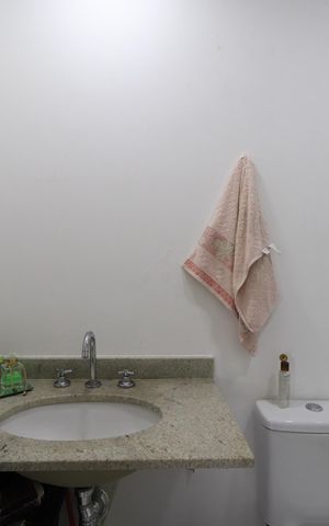 Apartamento para alugar com 70m², 2 quartos e 1 vagaBanheiro Social