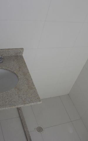 Apartamento à venda com 110m², 3 quartos e 2 vagasBanheiro da Suíte 1