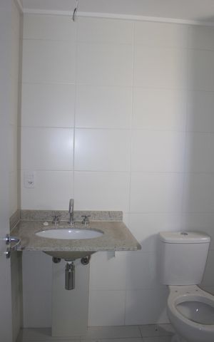 Apartamento à venda com 110m², 3 quartos e 2 vagasBanheiro da Suíte 2