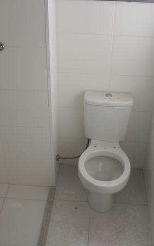 Apartamento à venda com 110m², 3 quartos e 2 vagasBanheiro da Suíte 1