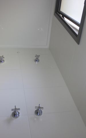 Apartamento à venda com 110m², 3 quartos e 2 vagasBanheiro da Suíte 2