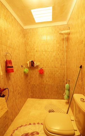 Casa à venda com 155m², 3 quartos e 2 vagasBanheiro Social