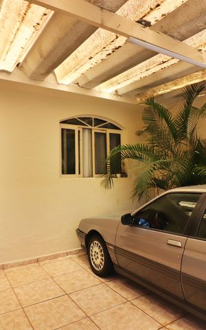 Casa à venda com 155m², 3 quartos e 2 vagasGaragem
