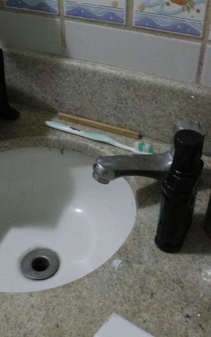 Casa de condomínio à venda com 150m², 4 quartos e 1 vagaBanheiro da Suíte 1