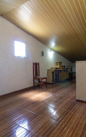 Casa para alugar com 320m², 5 quartos e 2 vagas Casa para alugar com 320m², 5 quartos e 2 vagasSotão