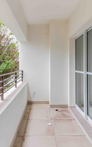 Studio à venda com 32m², 1 quarto e sem vaga Studio à venda com 32m², 1 quarto e sem vagaVaranda