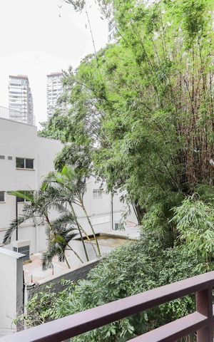 Studio à venda com 32m², 1 quarto e sem vaga Studio à venda com 32m², 1 quarto e sem vagaVaranda