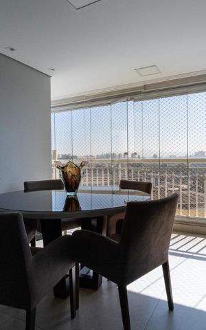 Apartamento à venda com 100m², 3 quartos e 2 vagas Apartamento à venda com 100m², 3 quartos e 2 vagasVaranda