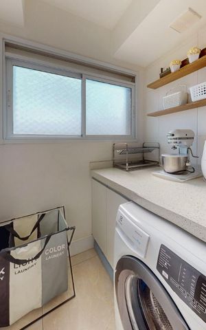 Apartamento à venda com 100m², 3 quartos e 2 vagas Apartamento à venda com 100m², 3 quartos e 2 vagasÁrea de serviço