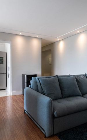 Apartamento à venda com 100m², 3 quartos e 2 vagas Apartamento à venda com 100m², 3 quartos e 2 vagasSala