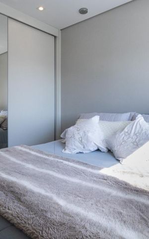 Apartamento à venda com 100m², 3 quartos e 2 vagas Apartamento à venda com 100m², 3 quartos e 2 vagasQuarto