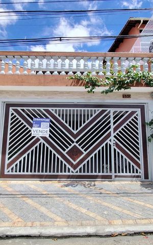 Casa para alugar com 125m², 3 quartos e 2 vagas