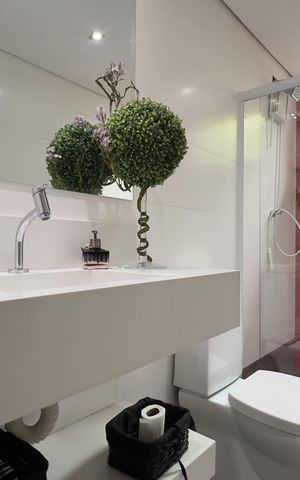 Casa à venda com 300m², 4 quartos e 3 vagas Casa à venda com 300m², 4 quartos e 3 vagasBanheiro 3